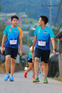 BIB: 8212, 8211
                            <button type="button" onclick="openModal(18898422)" class="btn btn-primary btn-sm float-right btn-popup" data-toggle="modal" data-target=".modal-high-quality">
                        <i class="fas fa-shopping-cart"></i> Add to Cart
                    </button>
                                            <button type="button" onclick="isThisMe(18898422, true)" class="btn btn-success btn-sm float-right btn-popup btn-isme hidden" data-toggle="tooltip" data-placement="bottom" title="นี่คือรูปของคุณใช่ไหม คลิกที่นี่เพื่อเอาเข้าอัลบั้ม">
                        <i class="fas fa-plus"></i> Add to album
                    </button>
                    <button type="button" onclick="isThisMe(18898422, false)" class="btn btn-warning btn-sm float-right btn-popup btn-isnotme hidden">
                        <i class="fas fa-ban"></i> Remove from album
                    </button>